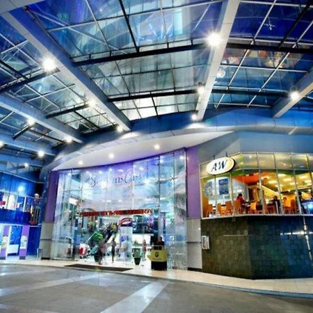 Amaris Hotel Seasons City Джакарта Экстерьер фото