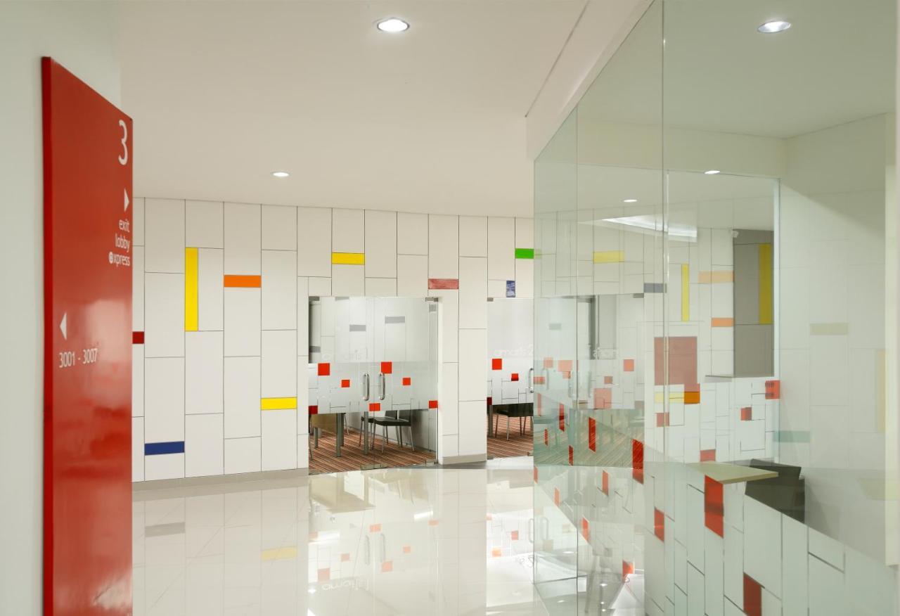Amaris Hotel Seasons City Джакарта Экстерьер фото