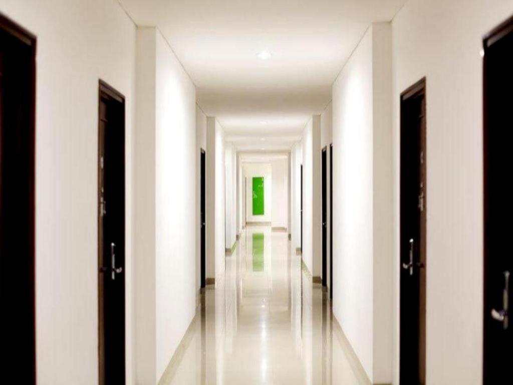 Amaris Hotel Seasons City Джакарта Экстерьер фото