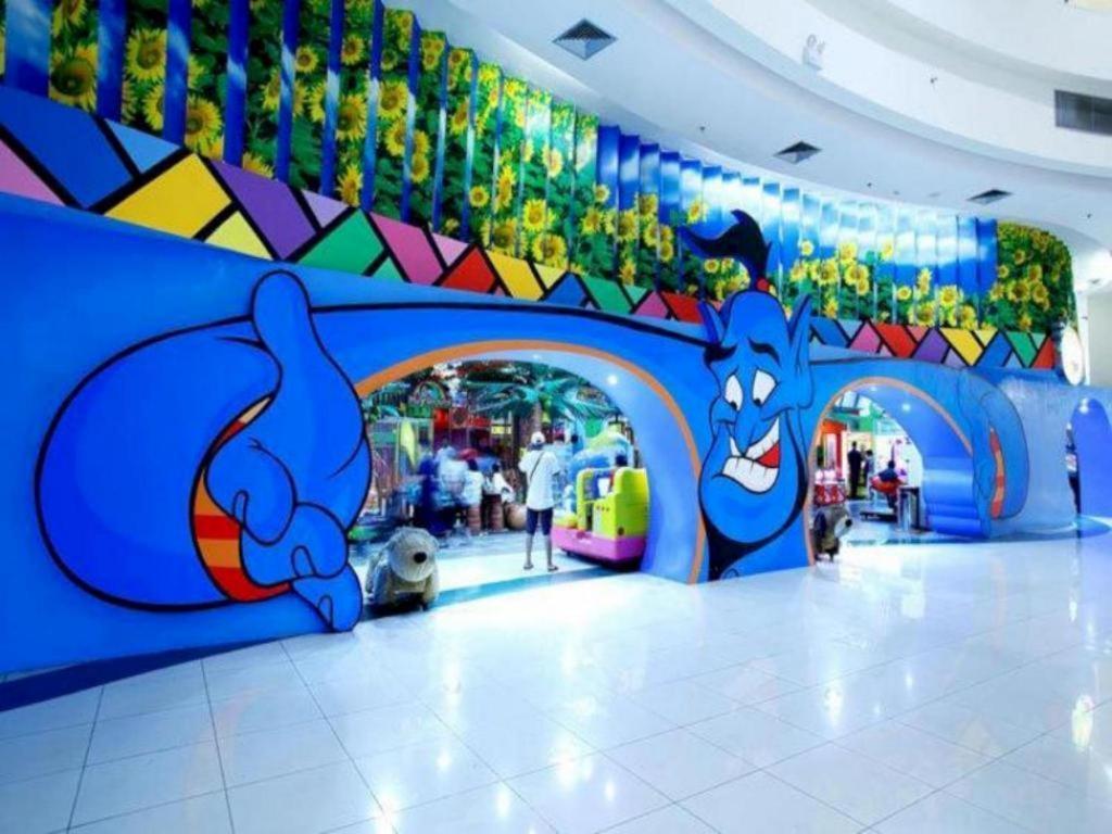 Amaris Hotel Seasons City Джакарта Экстерьер фото